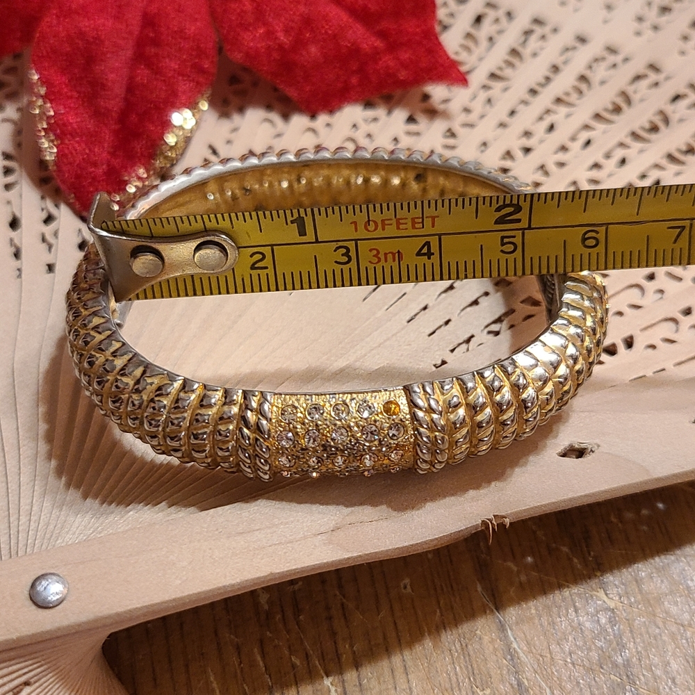 Vintage Bracelet - Picture 6 of 17